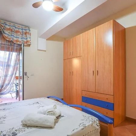 Apartment 2 Bedroom In