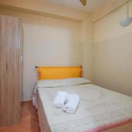 2 Bedroom In アパート *